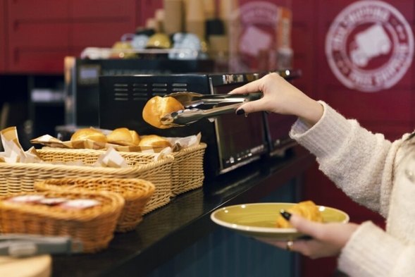 【さき楽】早期のご予約でお得に宿泊★朝食付き (返金不可）